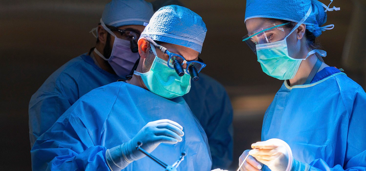 Khalessi and colleague in surgery